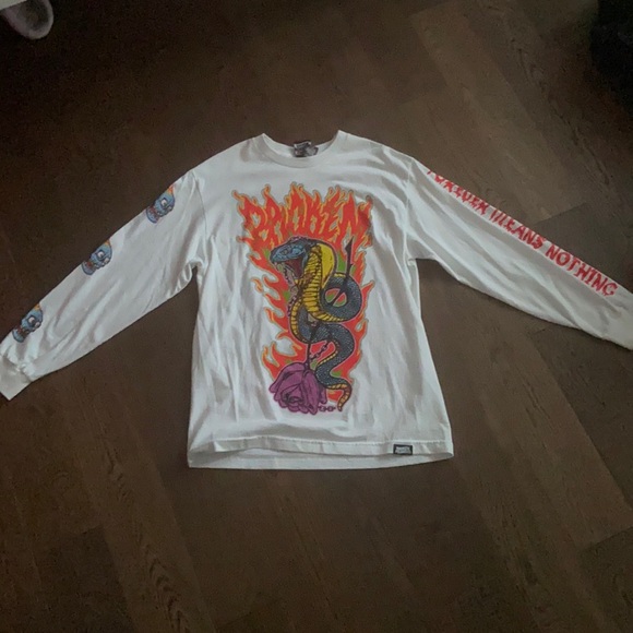 Broken Promises Long sleeve Graphic - Picture 1 of 3